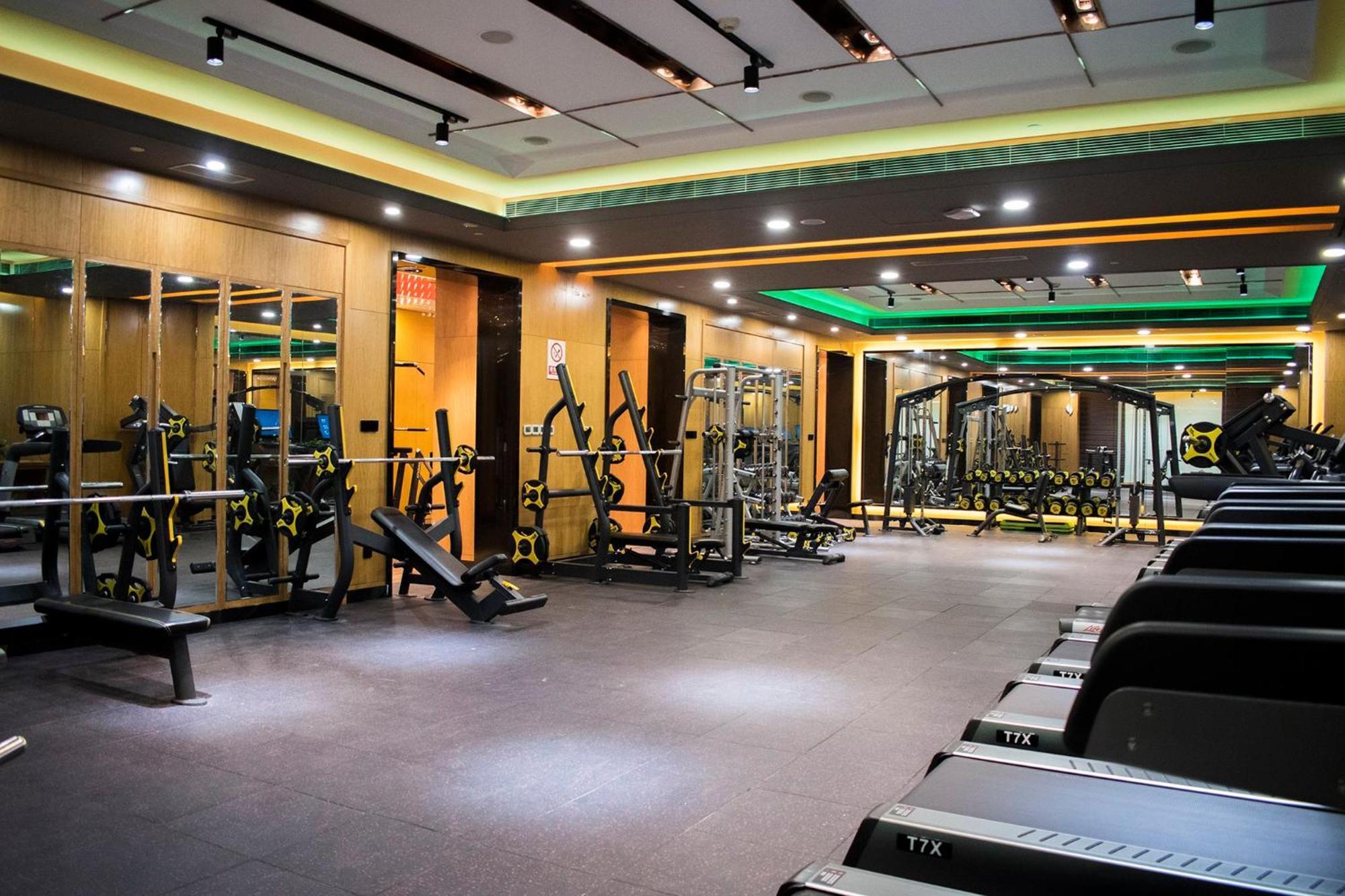 Hotel Crowne Plaza Xiangyang By Ihg Exterior foto